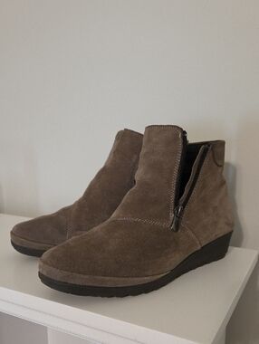 Bjorndal Gray Ankle Boots - Womens 10M